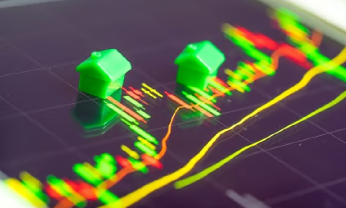 Record home prices squeeze borrowers as investors, cash buyers hold edge