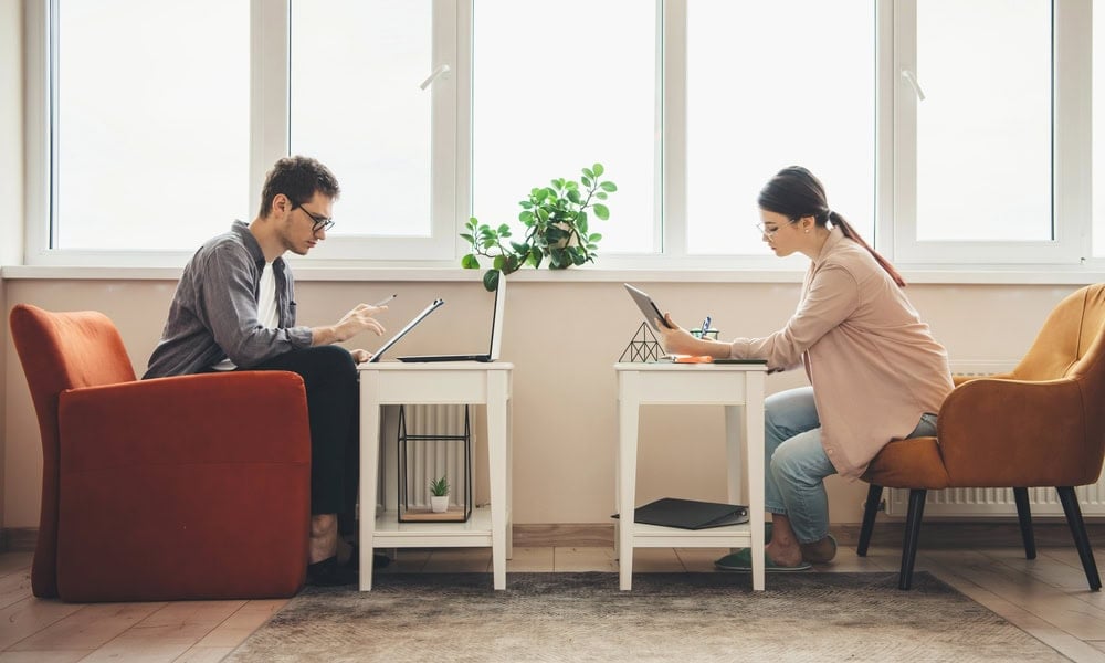 19 Best Side Hustles for Couples To Make Extra Money Together